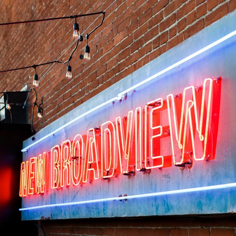 The Broadview Hotel Торонто Екстериор снимка